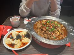 -胖哥俩肉蟹煲(富阳万达店)