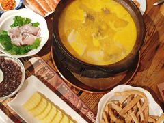 养颜花胶鸡锅底-十六蒲(桂林路店)