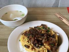 滑蛋牛叉烧饭-有章牛杂(石厦店)
