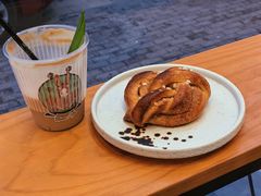 -red donkey coffee