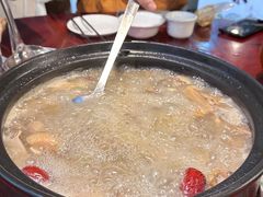 -蘑统田下·野生菌火锅