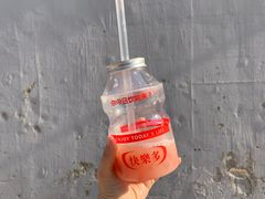 草莓养乐多-丁香西饼屋(桂林路店)