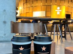 -星巴克臻选(惠州华贸天地1楼店)