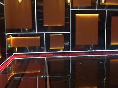 -锦凤凰量贩KTV(劳动南路店)