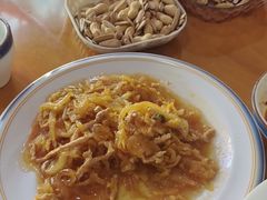-鹤乡东北菜(崮山路店)