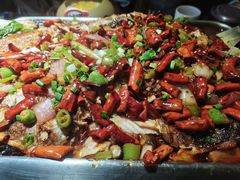 -鸣记脆皮烤鱼(铁西店)