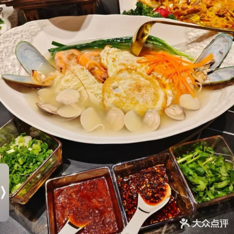 【美食探险家召集令】快来菻枝融合菜餐厅打卡！