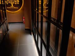 -泰·菩提树下[泰式按摩x精油SPAx肩颈头疗](新景店)