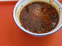 -陆元丰·兰州纯汤牛肉面(自强西路店)