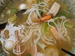 -刘老头云南过桥米线