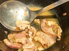 -Myth猪蹄(明洞店)