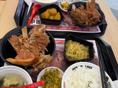 -犟骨头排骨饭•大骨面(弘阳广场店)