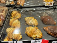 -OUR Bakery(中海环宇荟店)