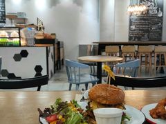 -HELLO 27 意面·沙拉·帕尼尼