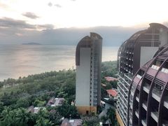 -三亚湾海居铂尔曼度假酒店