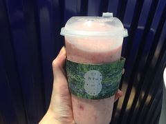 牛奶草莓x卡士-野萃山·潮汕厚果汁(十亩地店)