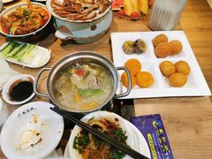-龙聚德北京烤鸭(沙坪坝华宇A馆店)