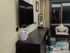 -广东大厦酒店(广州北京路步行街纪念堂地铁站店)