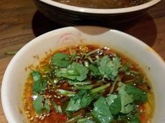 -万记麻辣烫国展总店