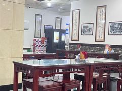 -牛一嘴·兰州牛肉面·大盘鸡(财富中心店)