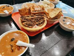 -方中山胡辣汤(成都首店)