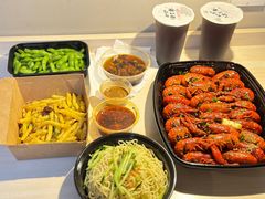 -肥肥虾庄·金牌油焖大虾(首义路店)