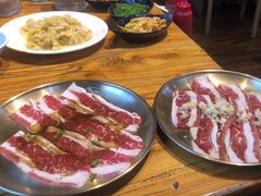 -金刚山黑牛炭火自助烤肉(西大望路店)