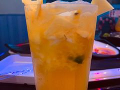 -唯爱KTV聚会餐厅(仙林东城汇店)