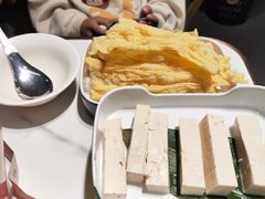 -菌小白火锅(时尚天河店)