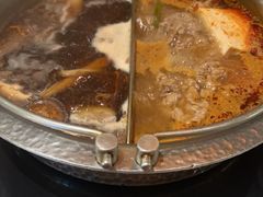 -一绪に寿喜烧(荟聚店)