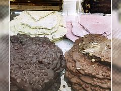 -VENCHI 闻绮(上海佛罗伦萨小镇店)