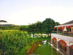 -湖泉水云间餐厅·弥勒地道菜(B座店)