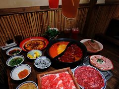 -袁山山重庆火锅(丈八北路店)