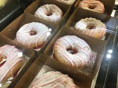 -皇冠幸福里动物奶油生日蛋糕(光谷软件园店)