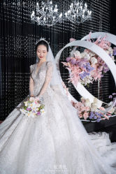 -台湾蔡美月婚纱租赁