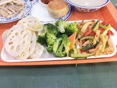 -隆福寺小吃店(东四店)