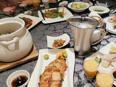 -石梅湾威斯汀度假酒店-品味餐厅·川湘菜·海鲜风味火锅·手工面食·万州烤鱼·口味牛蛙·小龙虾