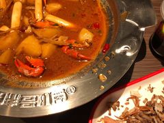 -胖哥俩肉蟹煲(盐城金鹰国际店)