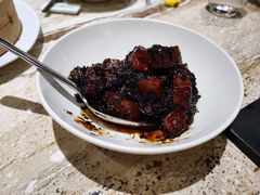 梅干菜焐肉配手工南瓜饼-澜亭中餐厅·一线江景·尊蓝豪华精选