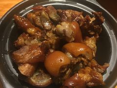 -野山舂·贵州现舂酸汤火锅(鸿通城店)