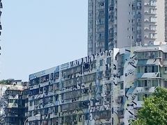 -黄桷坪涂鸦艺术街