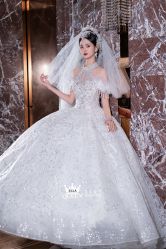 点击看大图 -艾拉·女王婚纱礼服馆