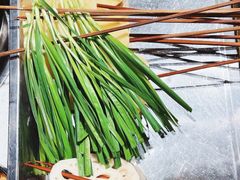 -钢管厂五区小郡肝串串香(蜀都万达店)