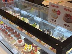 -花花卷卷·鲜食蛋糕(静安久光百货店)