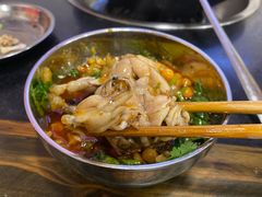 -鸿顺老铁锅美蛙鱼府(解放碑店)