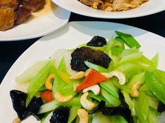 -高第街56号港式餐厅·精选(世茂广场宽厚里大明湖店)