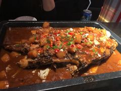 -鸣记脆皮烤鱼·海鲜烤鱼(三八广场店)