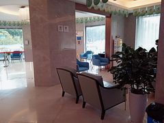 -团圆口腔·种植中心(锦江院区)