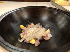 -江湖水乡铁锅炖魚(周庄嘉园店)