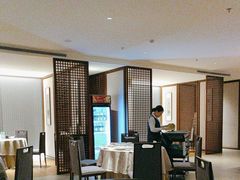 -静之湖湖畔餐厅